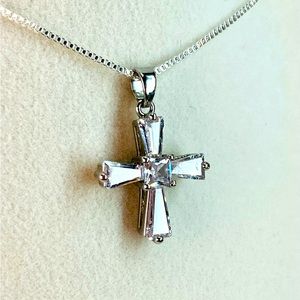 Sterling Silver Cubic Zirconia Serene Cross Choker Necklace Chain:42cm
